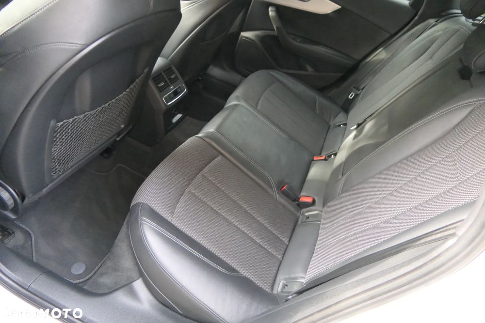 Audi A4 Avant 2.0 TDI DPF multitronic S line Sportpaket - 20