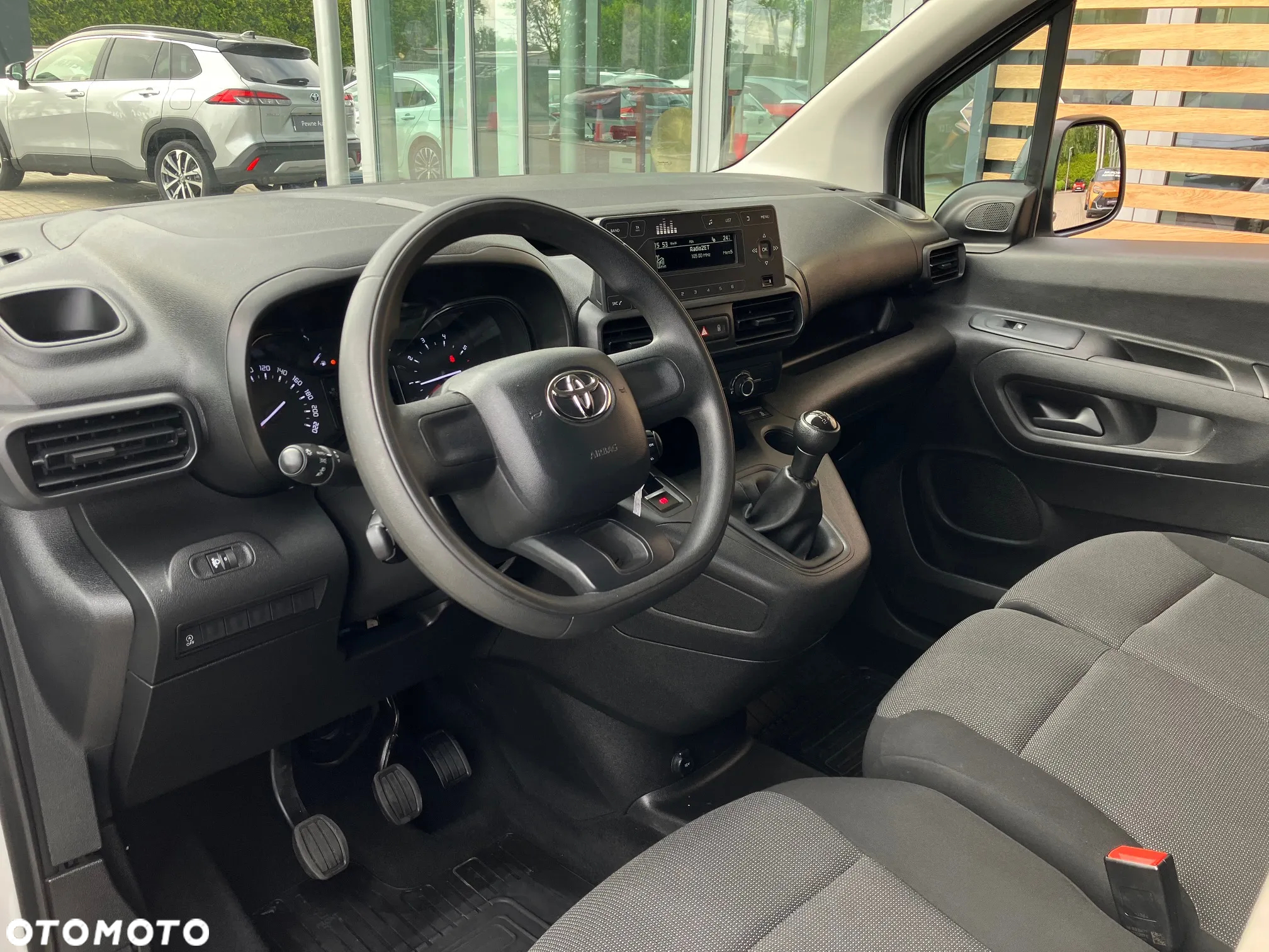 Toyota PROACE CITY - 33