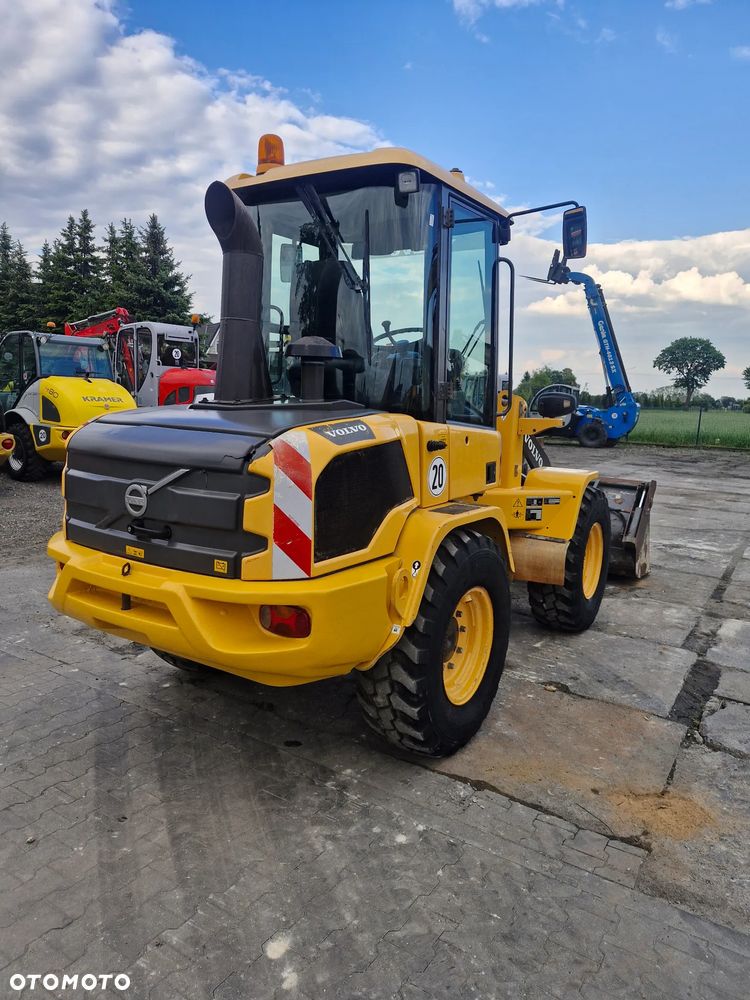 Volvo L30 - 2