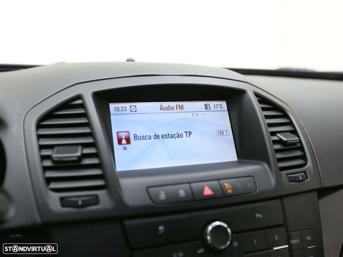 Opel Insignia - 27