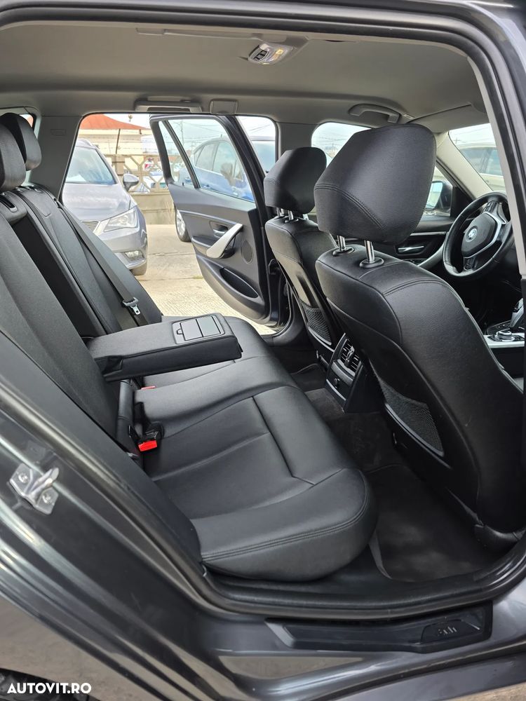BMW Seria 3 320d DPF Aut. - 13