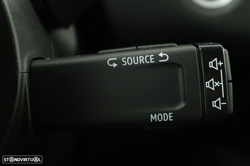 Renault Captur 1.0 TCe Intens - 17