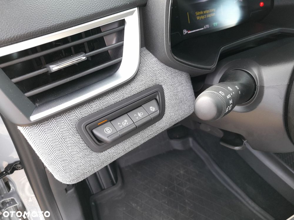 Renault Clio 1.6 E-TECH Full Hybrid 145 Techno - 16