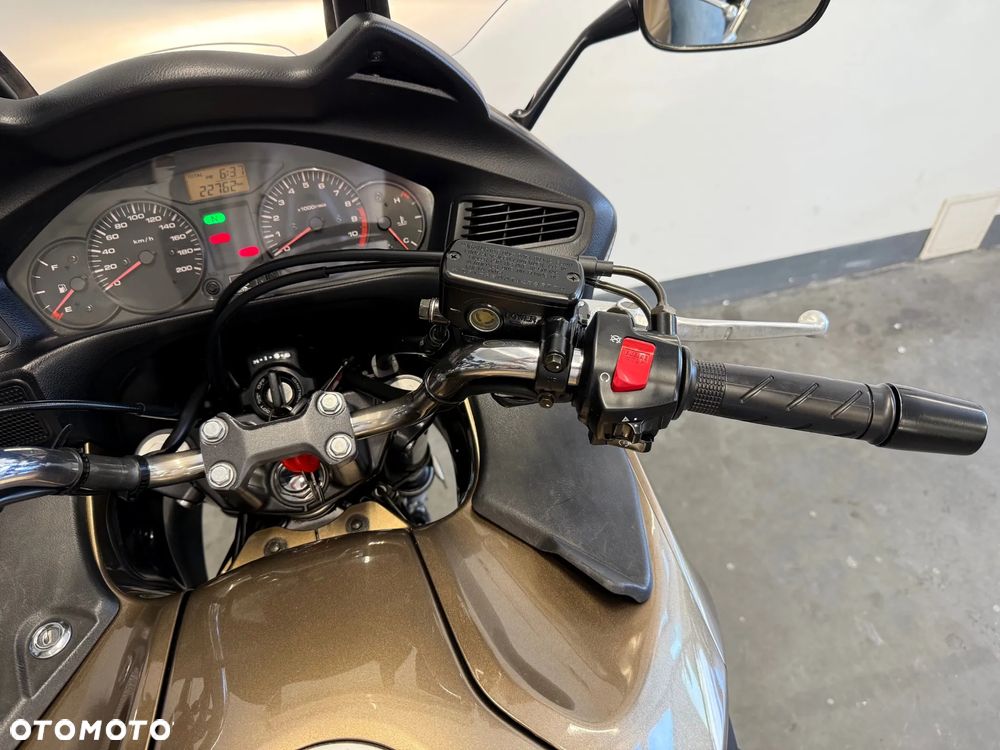 Honda Deauville - 38