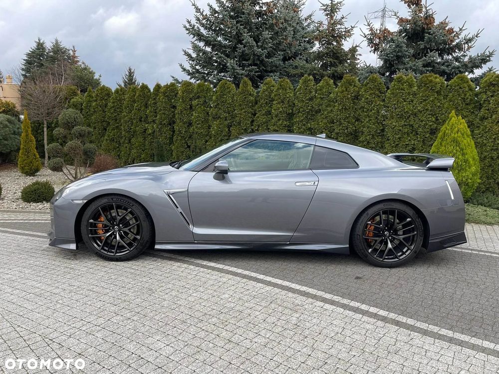 Nissan GT-R Prestige - 28