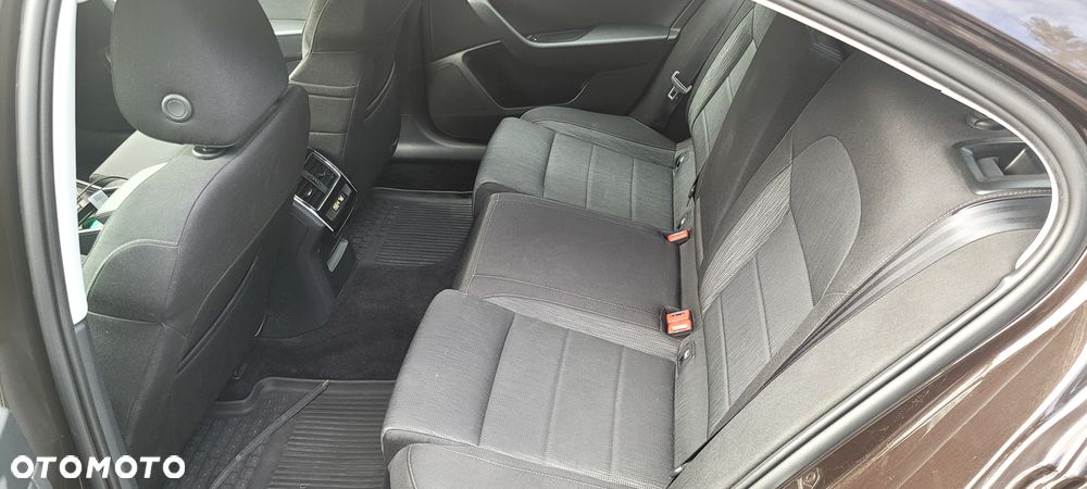 Skoda Superb 1.5 TSI ACT Ambition - 8