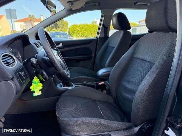 Ford Focus SW 1.4 S - 8