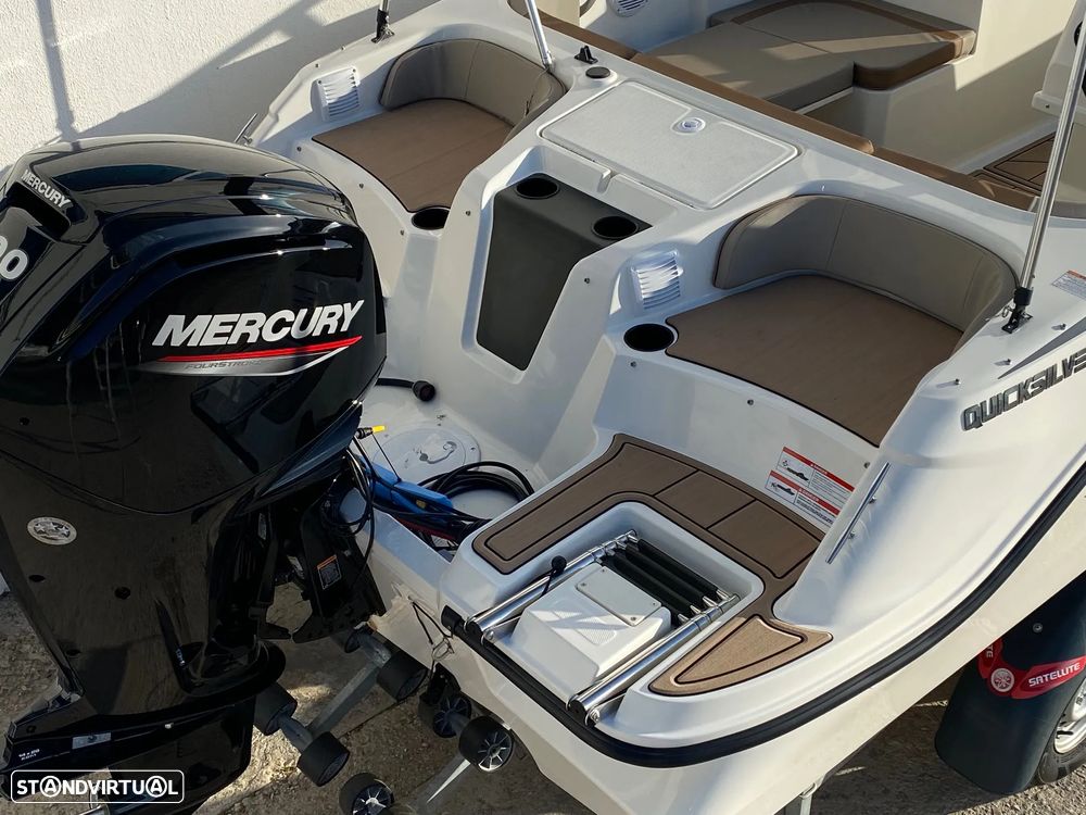 Quicksilver 525 Axess - 11