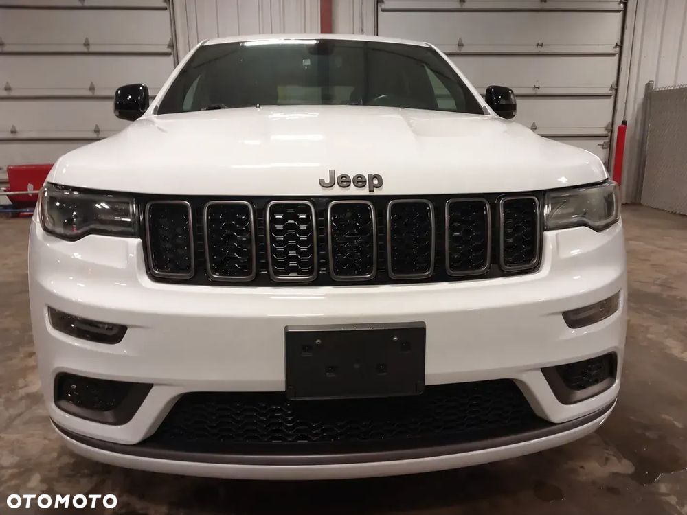 Jeep Grand Cherokee - 2