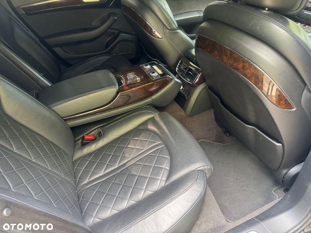 Audi A8 3.0 TDI clean diesel Quattro - 10