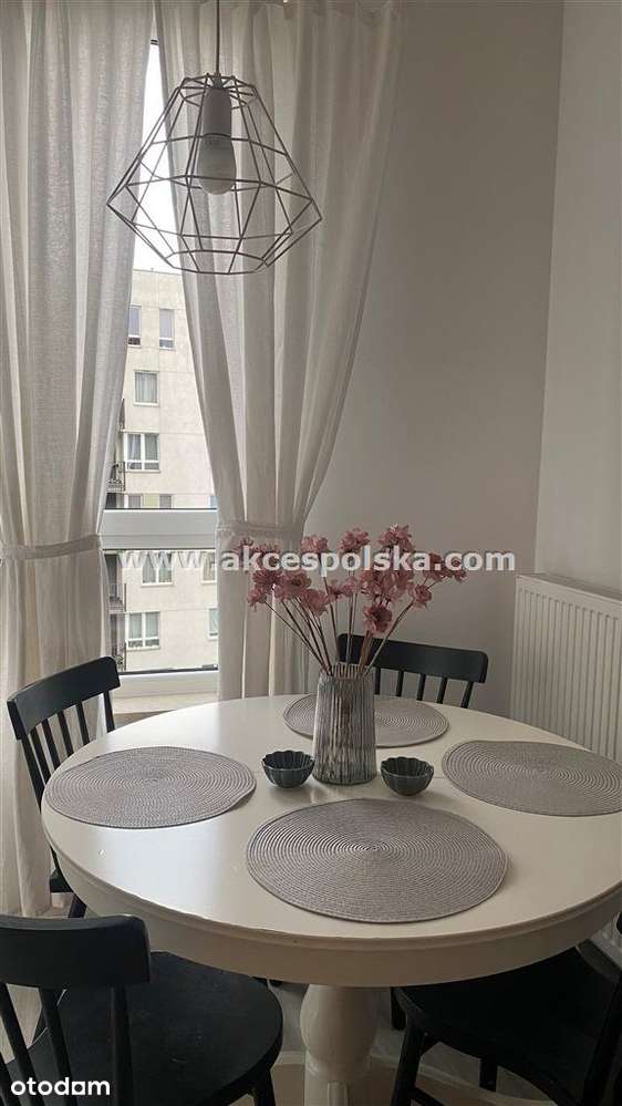 Garaż W Cenie, 34m2, Meble, Balkon,