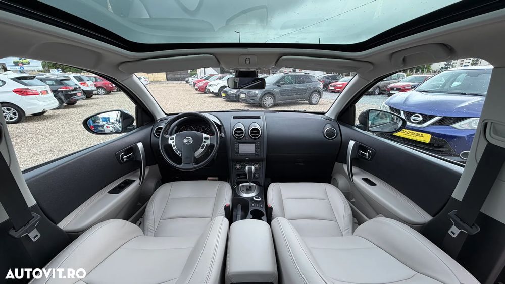 Nissan Qashqai 2.0 DCI 4 x 4 DPF Aut tekna - 8