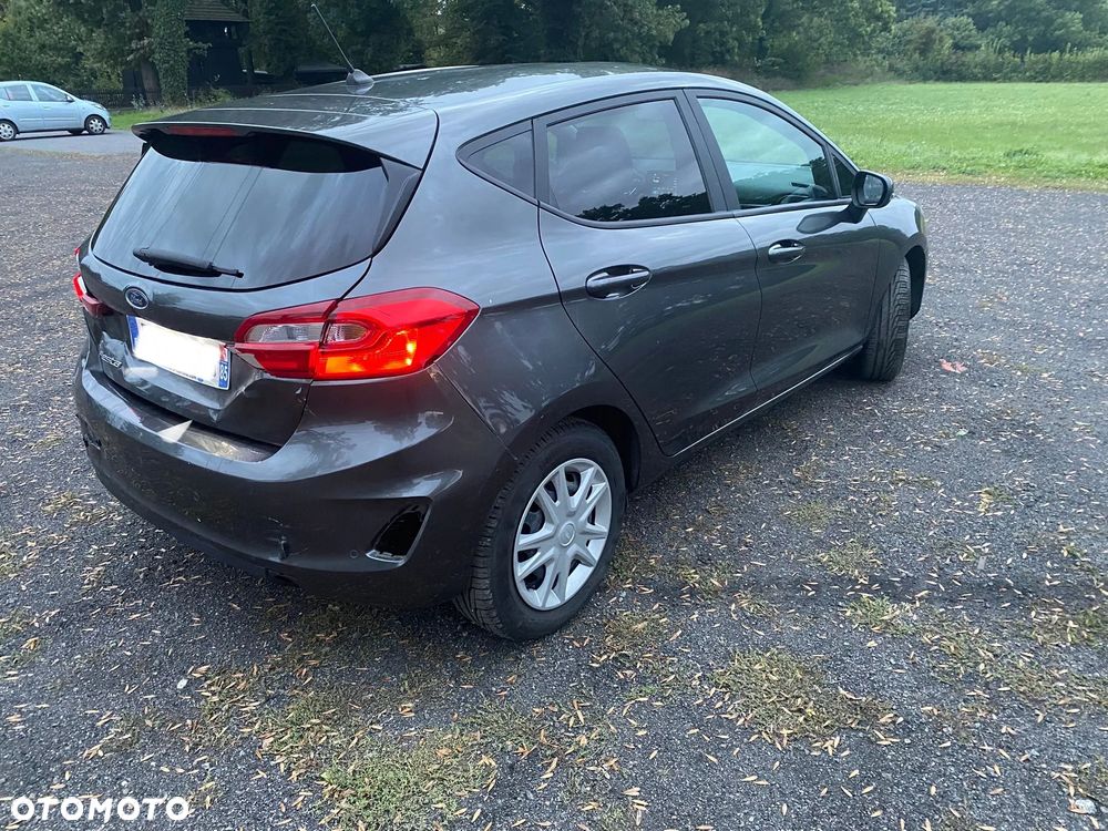 Ford Fiesta - 5