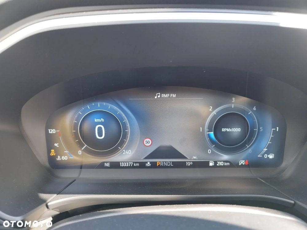 Ford Kuga 2.0 EcoBlue 4x4 TITANIUM - 15