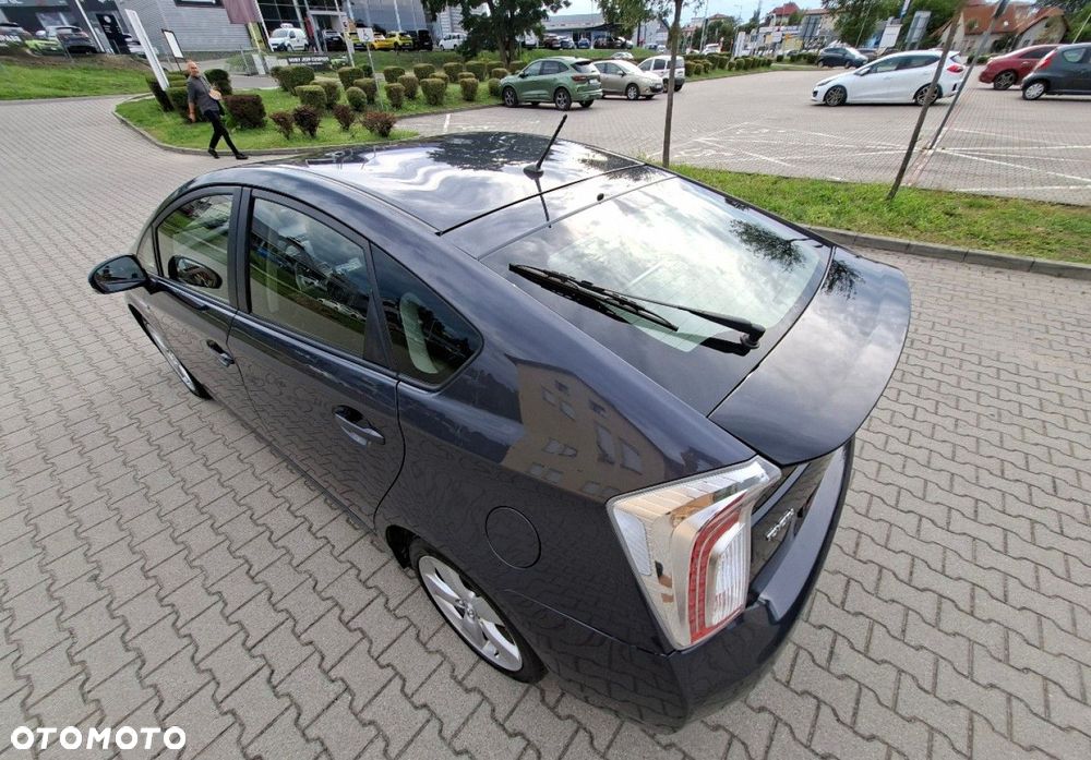 Toyota Prius - 12