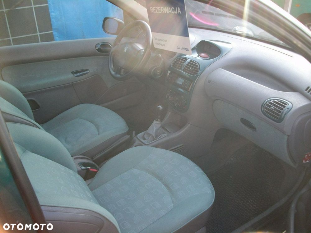 Peugeot 206 - 4