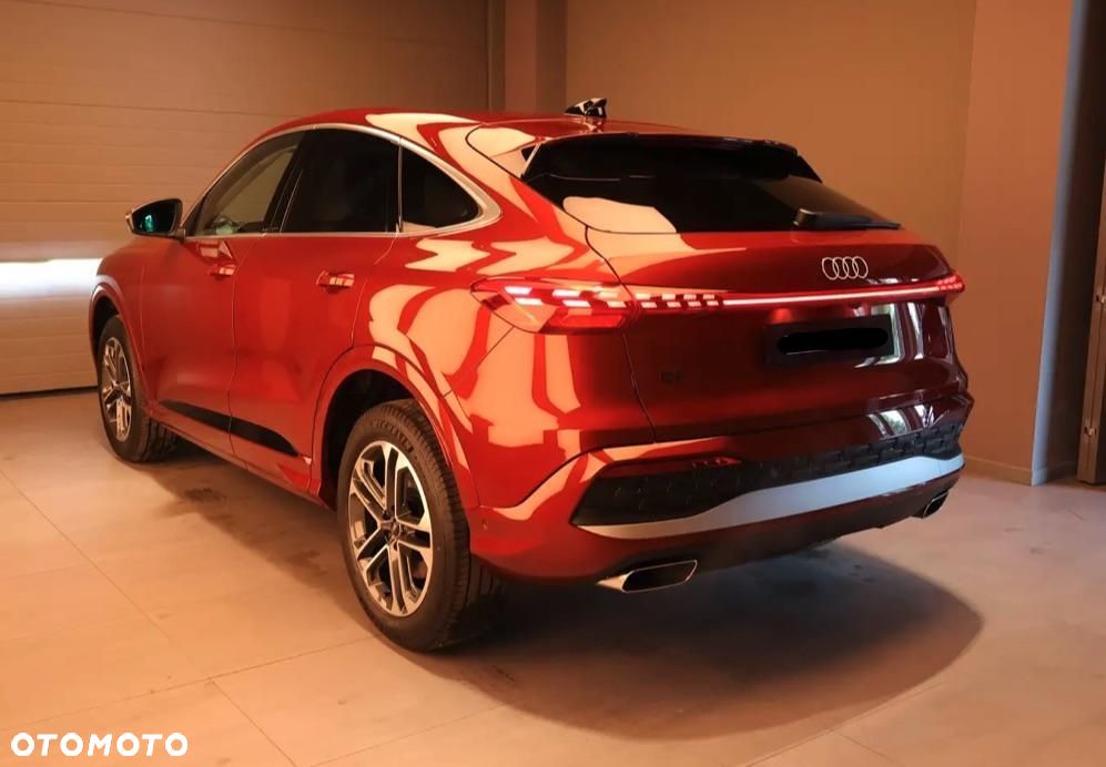 Audi Q5 Sportback - 6
