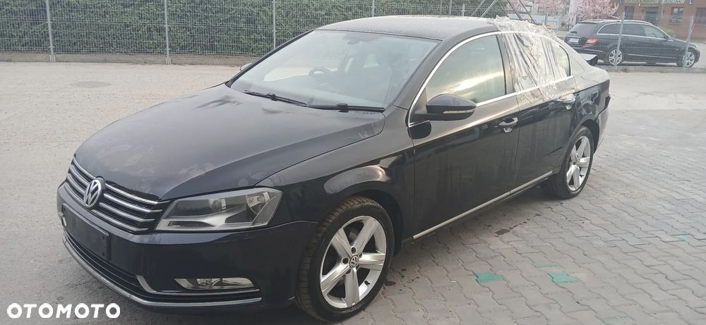 Volkswagen Passat 2.0 Blue TDI DSG SCR Comfortline - 1