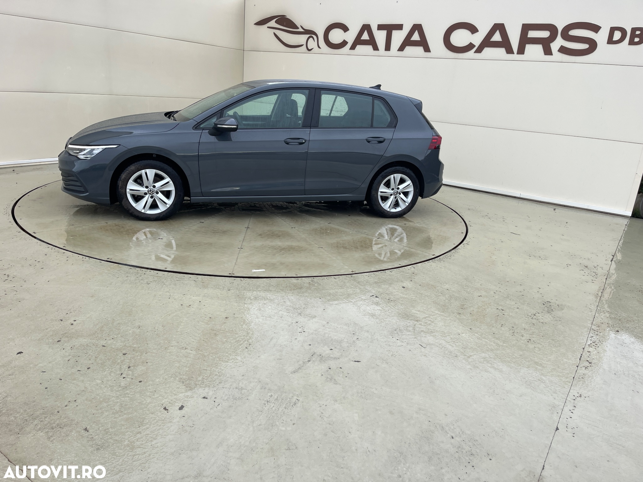 Volkswagen Golf 1.5 eTSI ACT DSG MHEV Life - 10