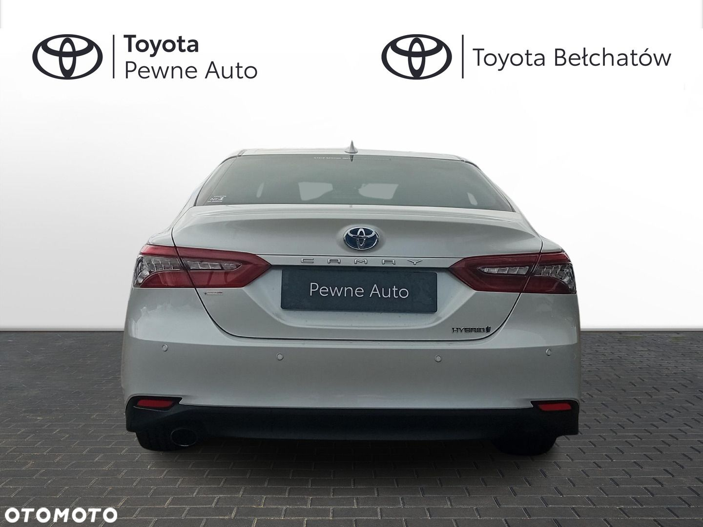 Toyota Camry - 5