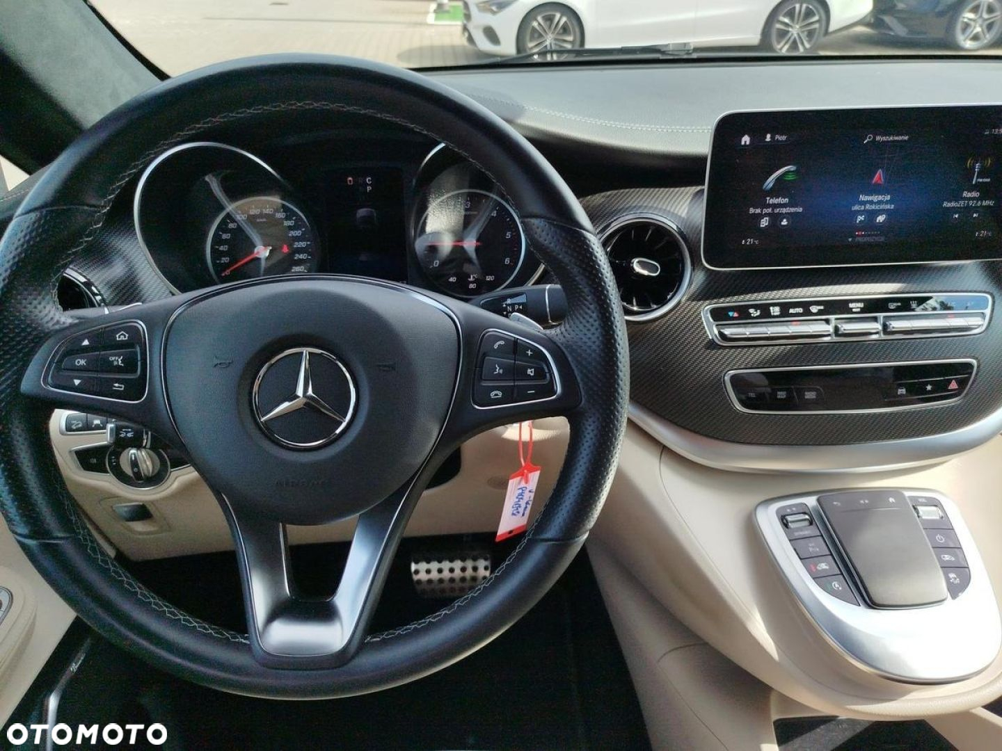 Mercedes-Benz Klasa V - 14