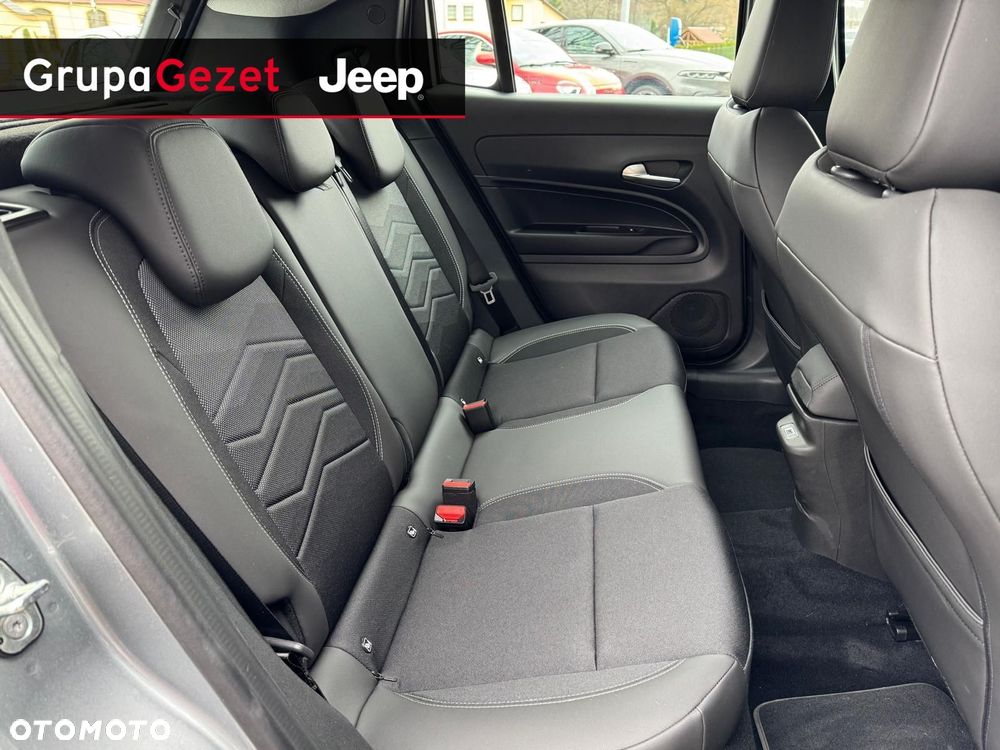Jeep Avenger - 12