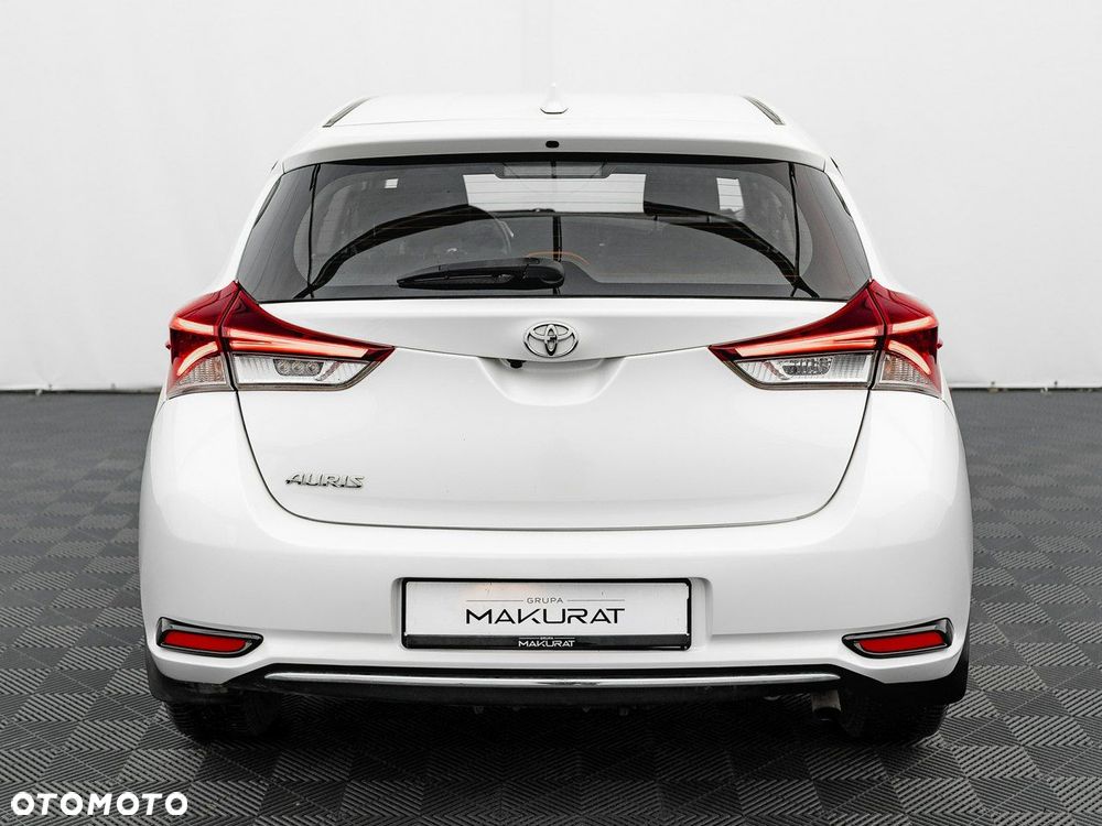Toyota Auris 1.6 Premium - 11