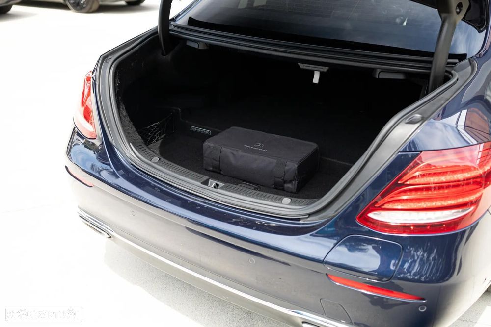 Mercedes-Benz E 350 e Avantgarde - 42