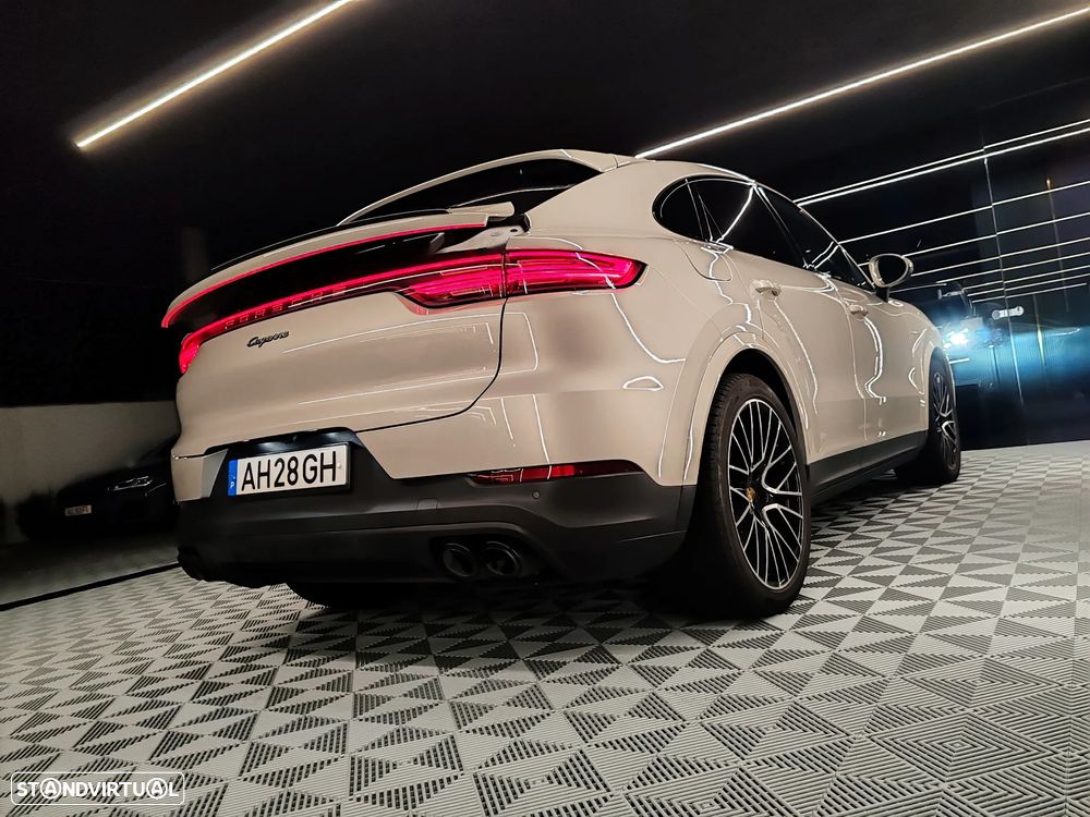 Porsche Cayenne Coupé - 4