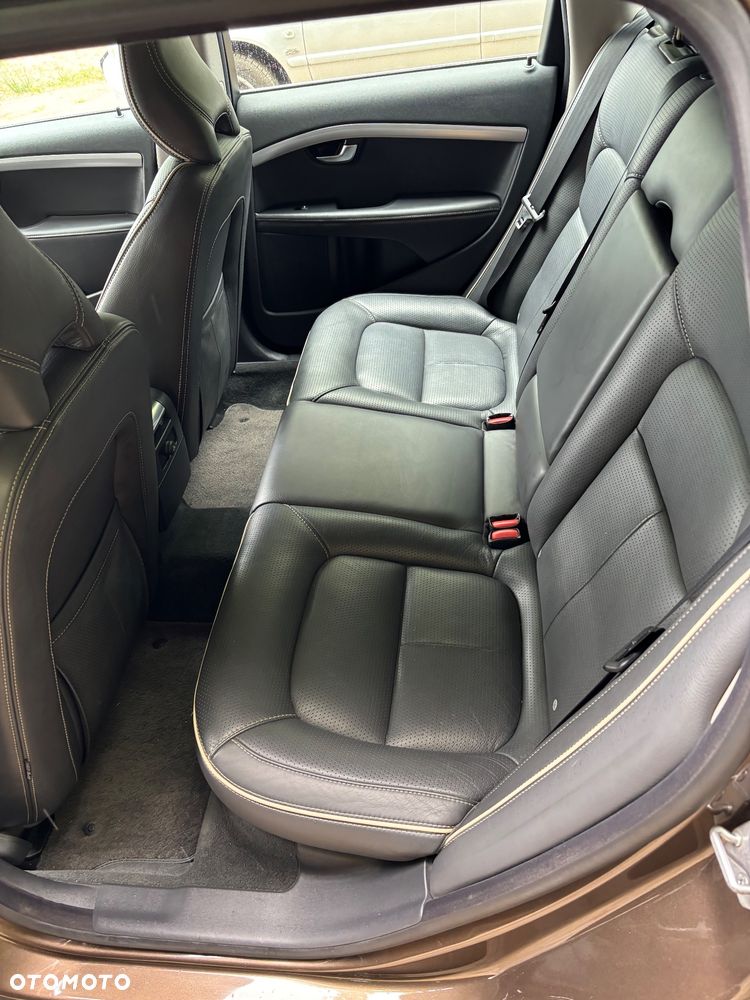 Volvo XC 70 - 14