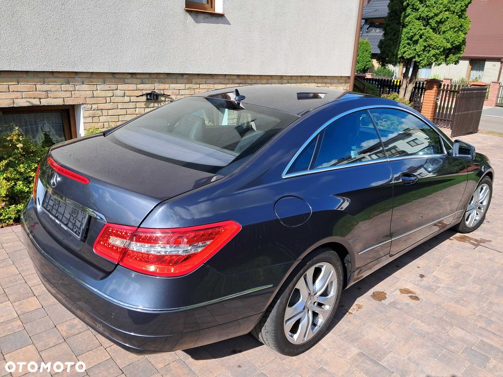 Mercedes-Benz Klasa E - 6