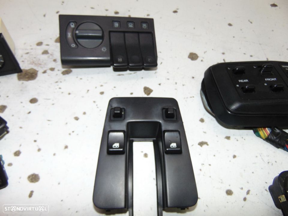 Interruptores vidros elétricos/Relógio - 4