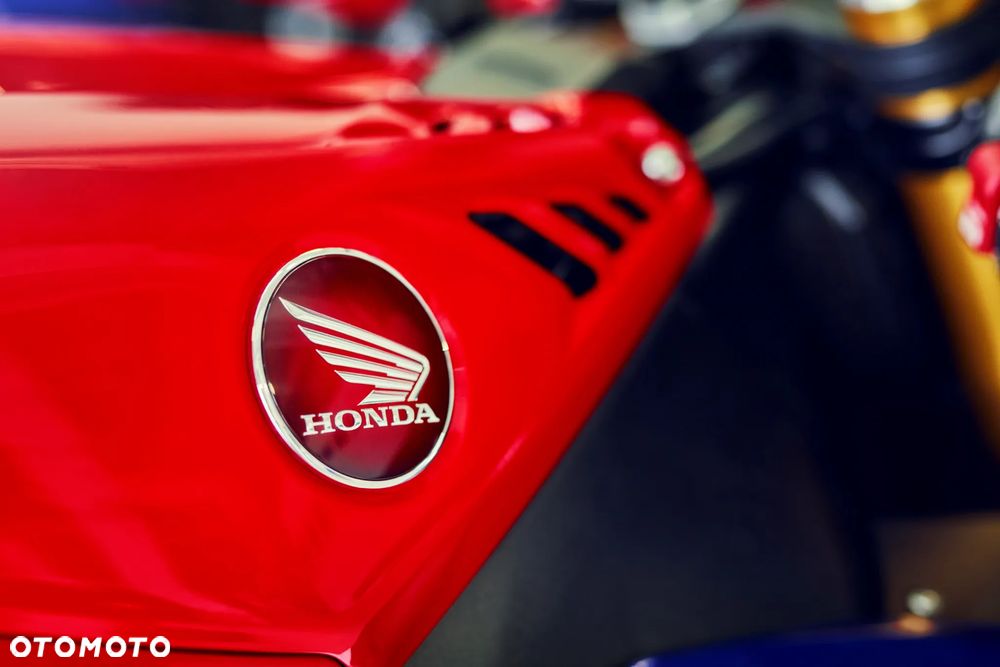 Honda CBR - 13