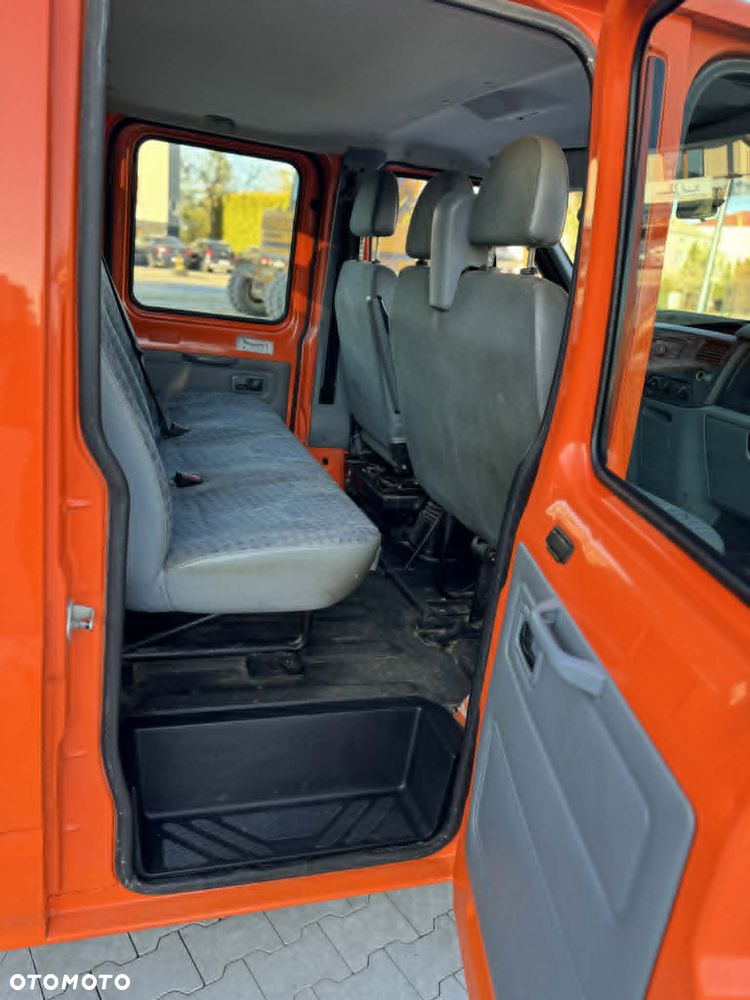 Ford Transit - 15