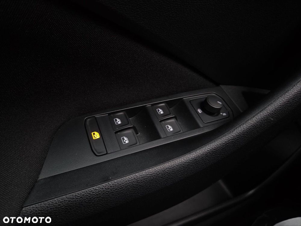 Skoda Kamiq 1.0 TSI Selection DSG - 22