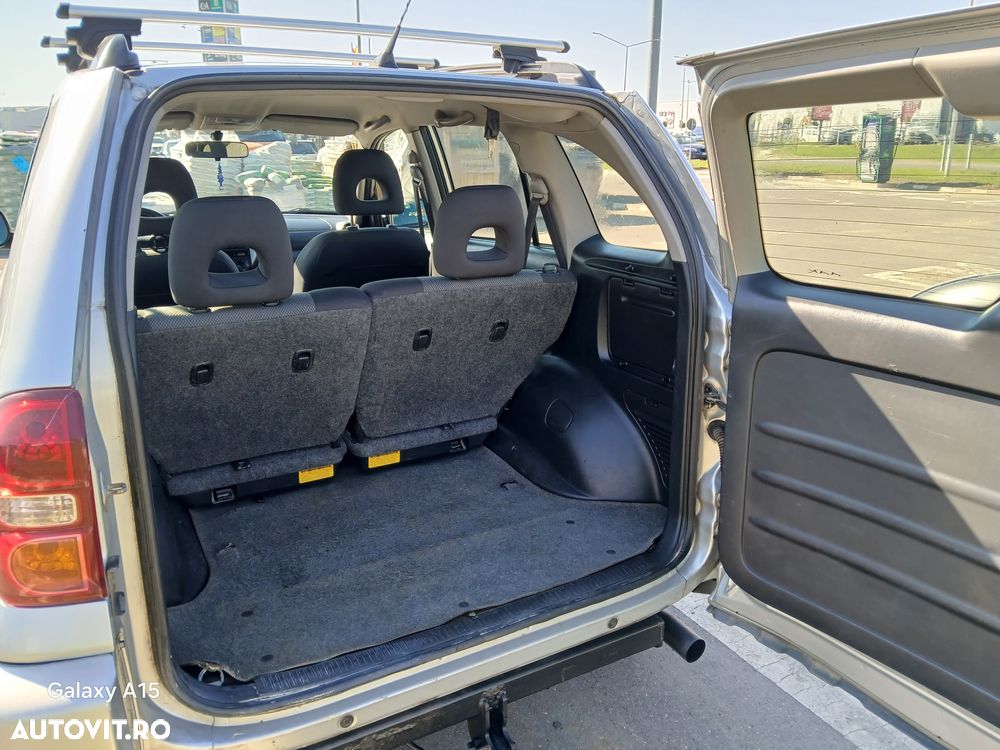 Toyota RAV4 2.0 D-4D Confort - 5