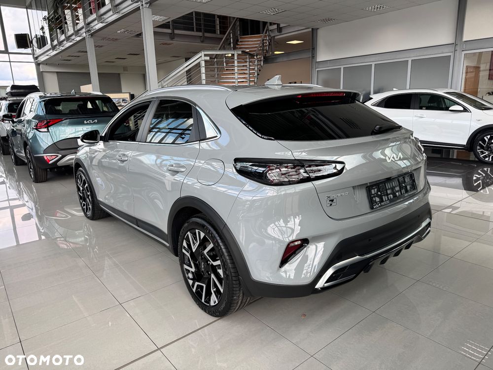 Kia XCeed 1.5 T-GDI L DCT - 3