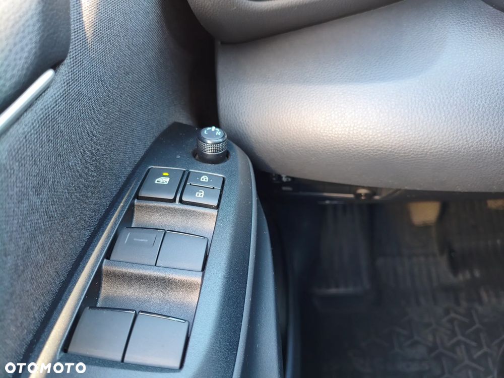 Toyota Yaris 1.5 Active - 21