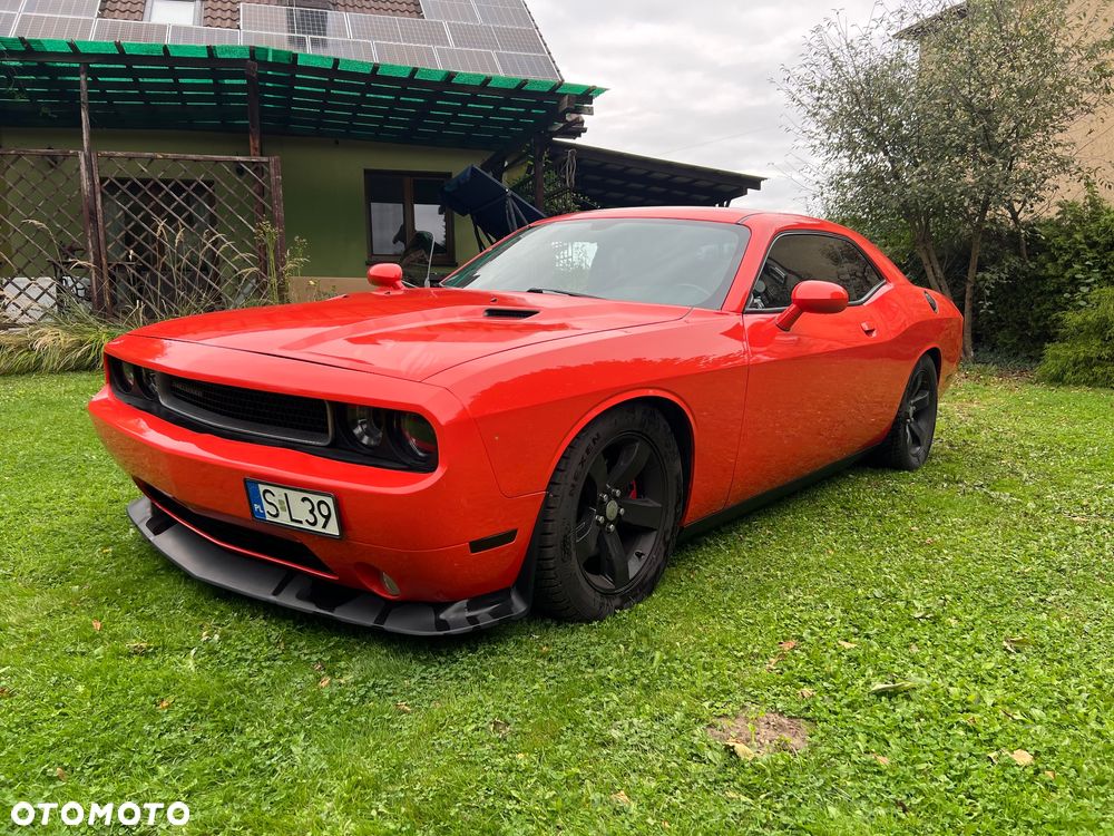 Dodge Challenger - 19