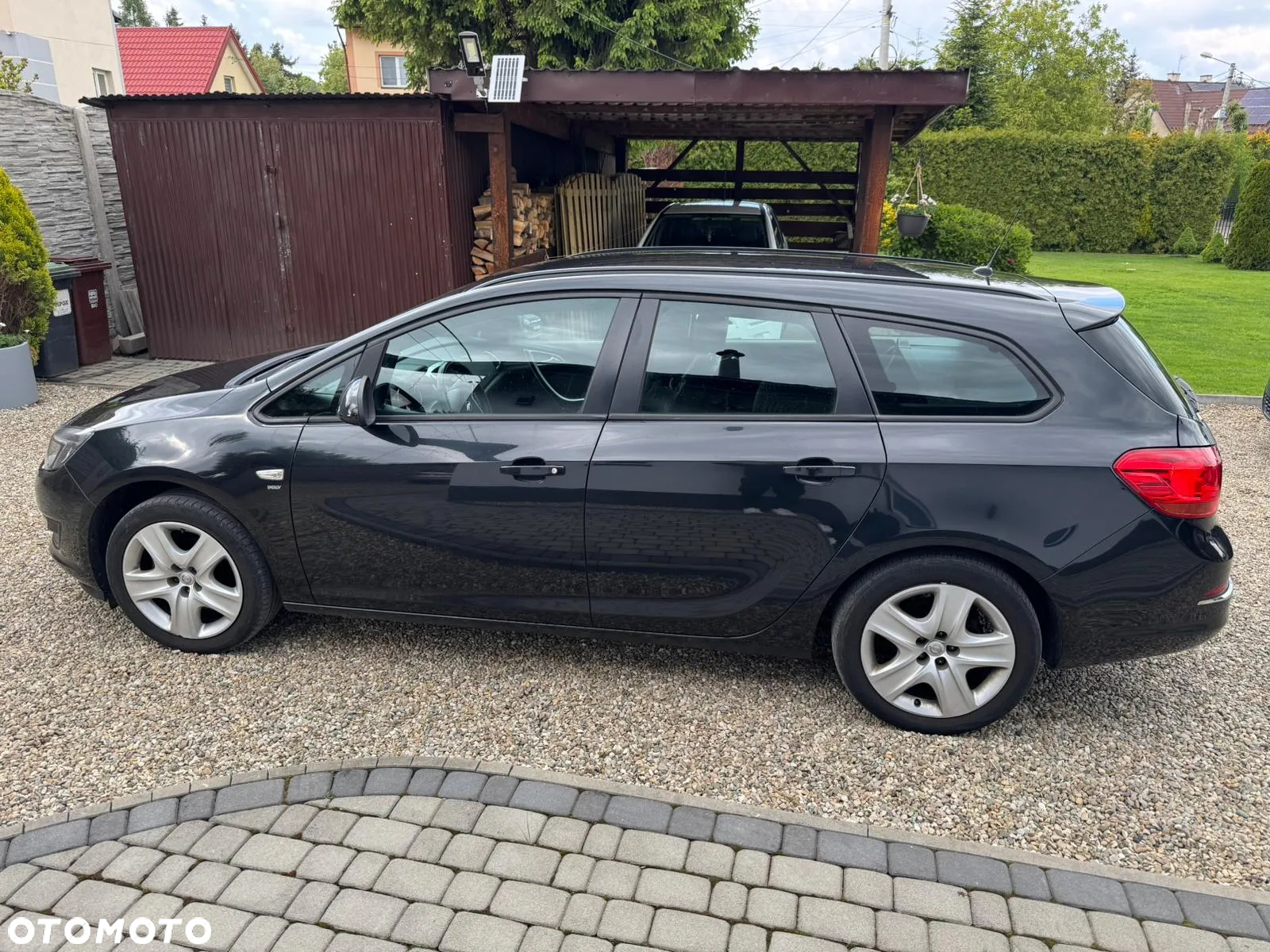 Opel Astra IV 1.4 T Energy EU6 - 11