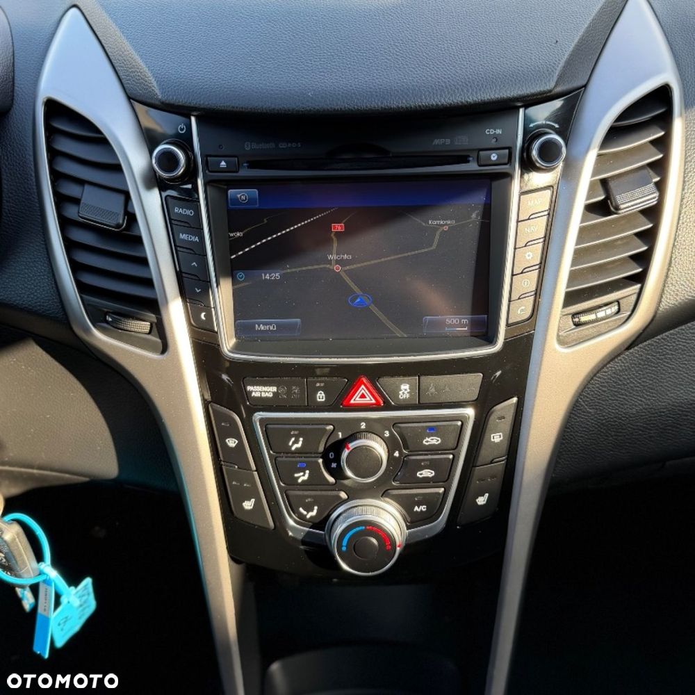 Hyundai i30 - 27