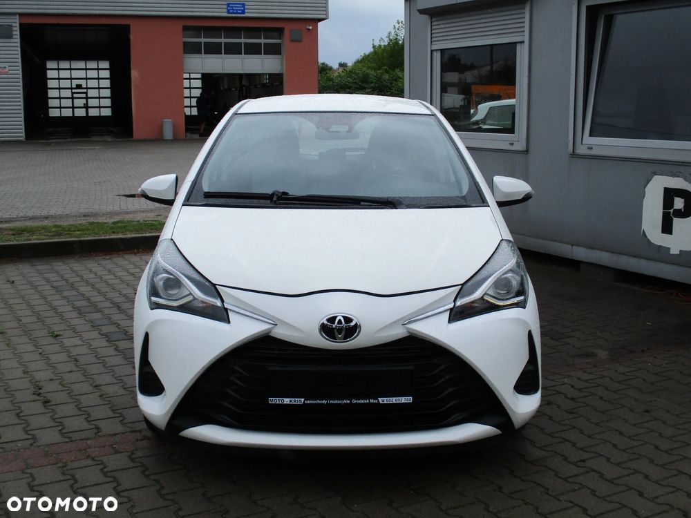 Toyota Yaris - 2