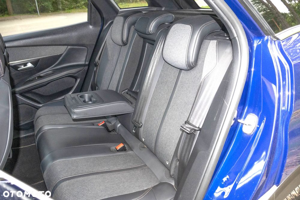 Peugeot 3008 1.6 BlueHDi Allure S&S - 40