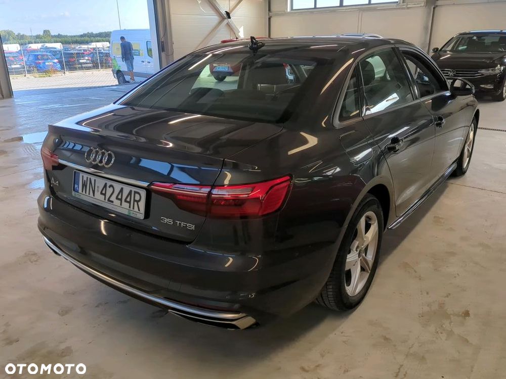 Audi A4 Limousine 35 TFSI mHEV Advanced S tronic - 4