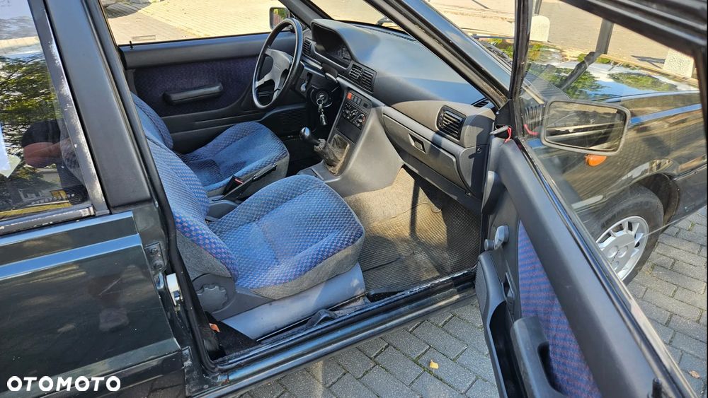 Polonez Caro - 4