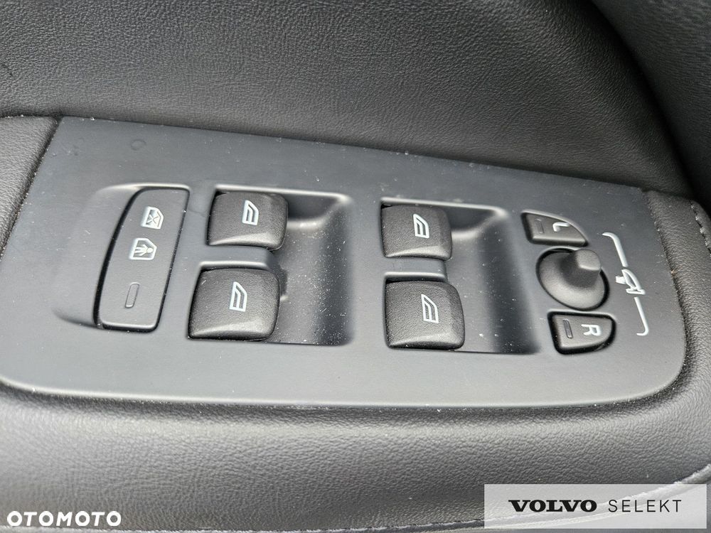 Volvo S60 - 29