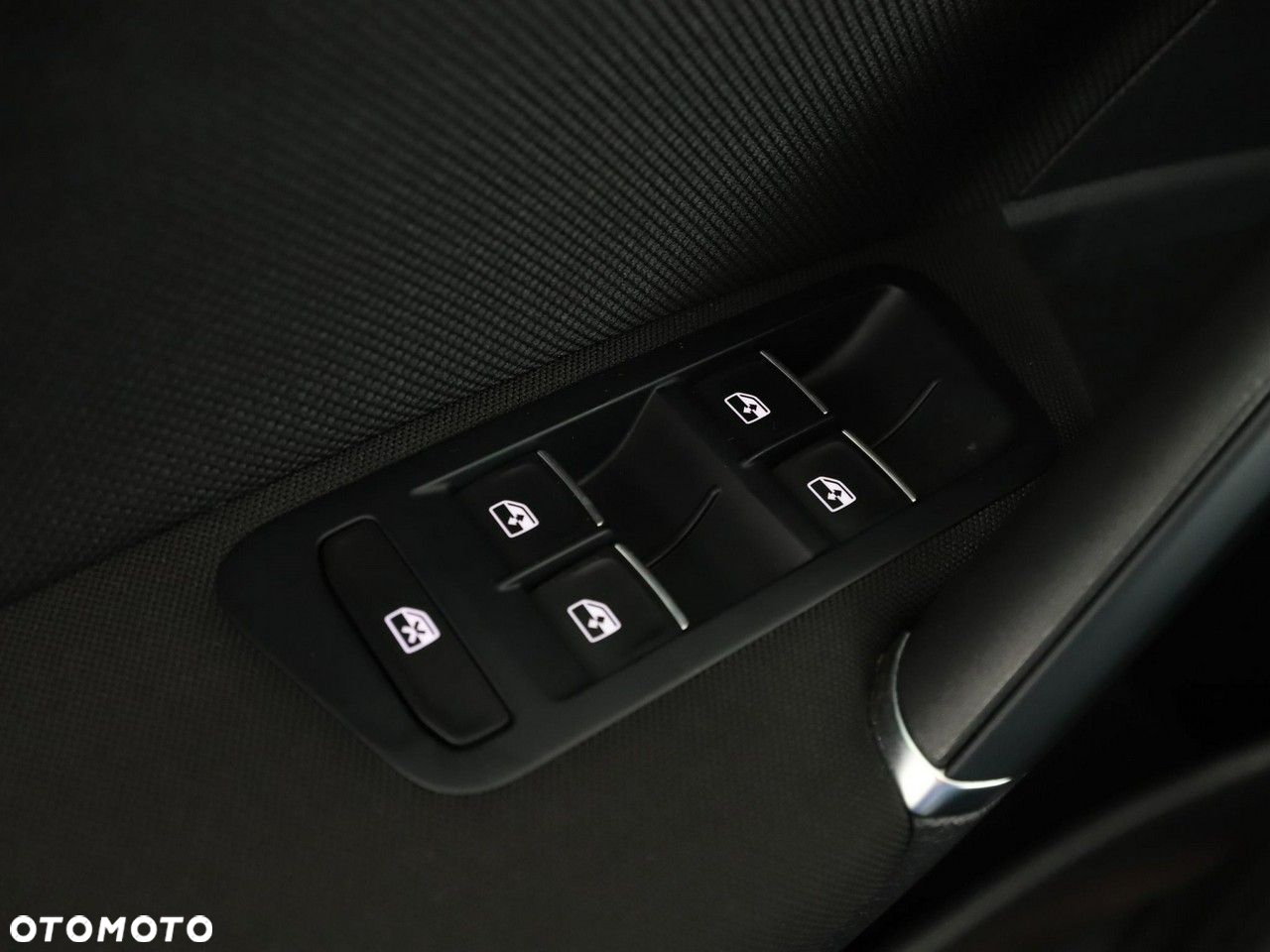 Volkswagen Golf GTI (BlueMotion Technology) DSG Performance - 35