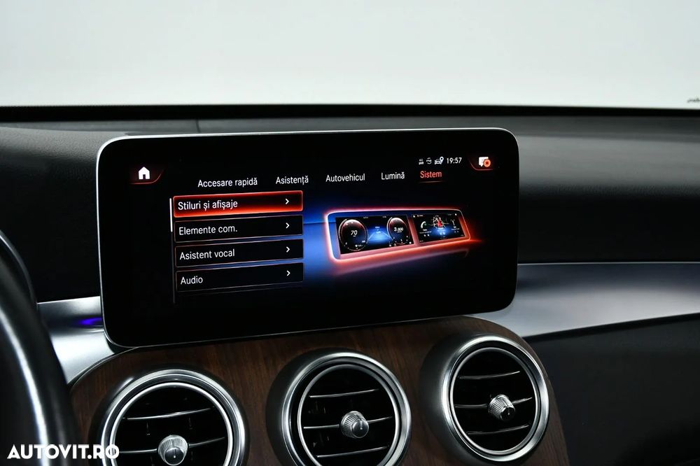 Mercedes-Benz GLC Coupe 300 e 4MATIC - 18