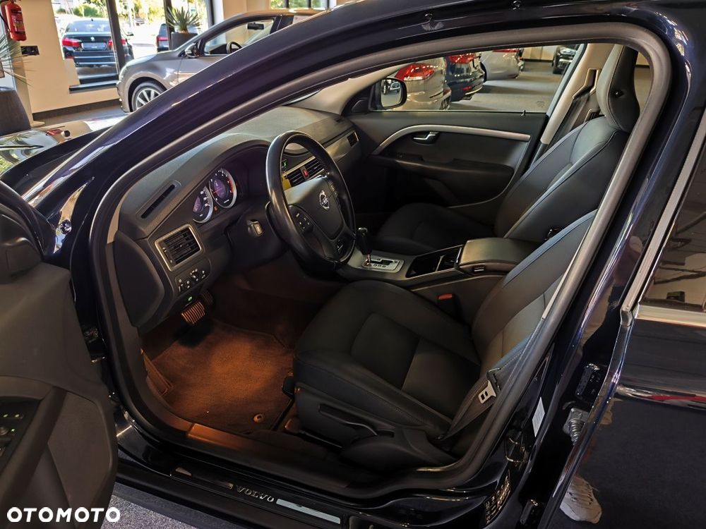 Volvo V70 D4 Geartronic Kinetic - 6