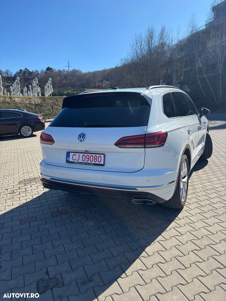 Volkswagen Touareg 3.0 V6 TDI 4Motion DPF Automatik Elegance - 9